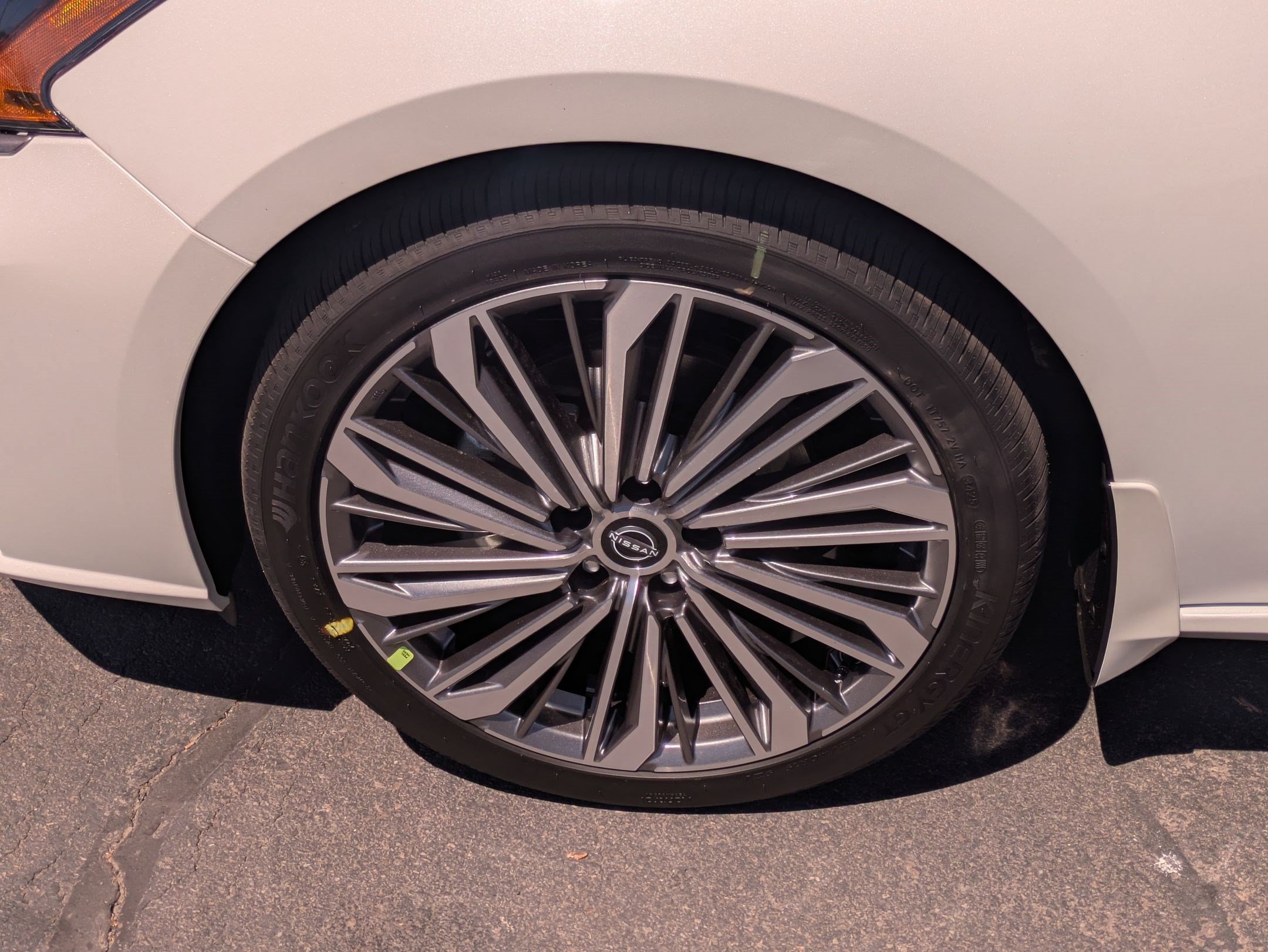 New 2026 Pearl White Tricoat Nissan SV image 15