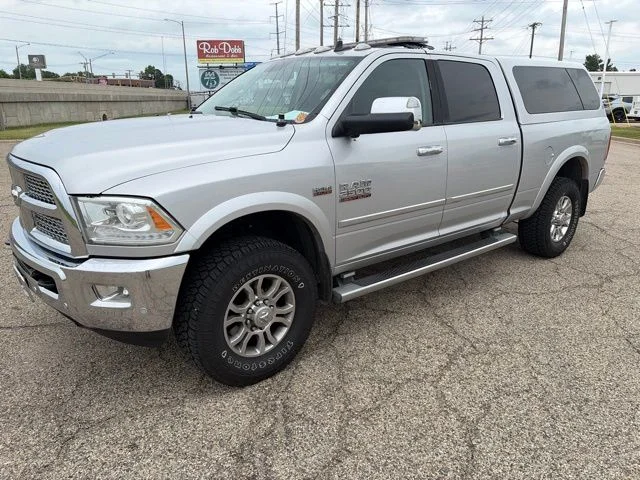 Used 2016 Silver Ram Laramie image 2