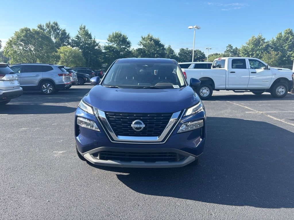 Used 2023 Blue Nissan SV image 9