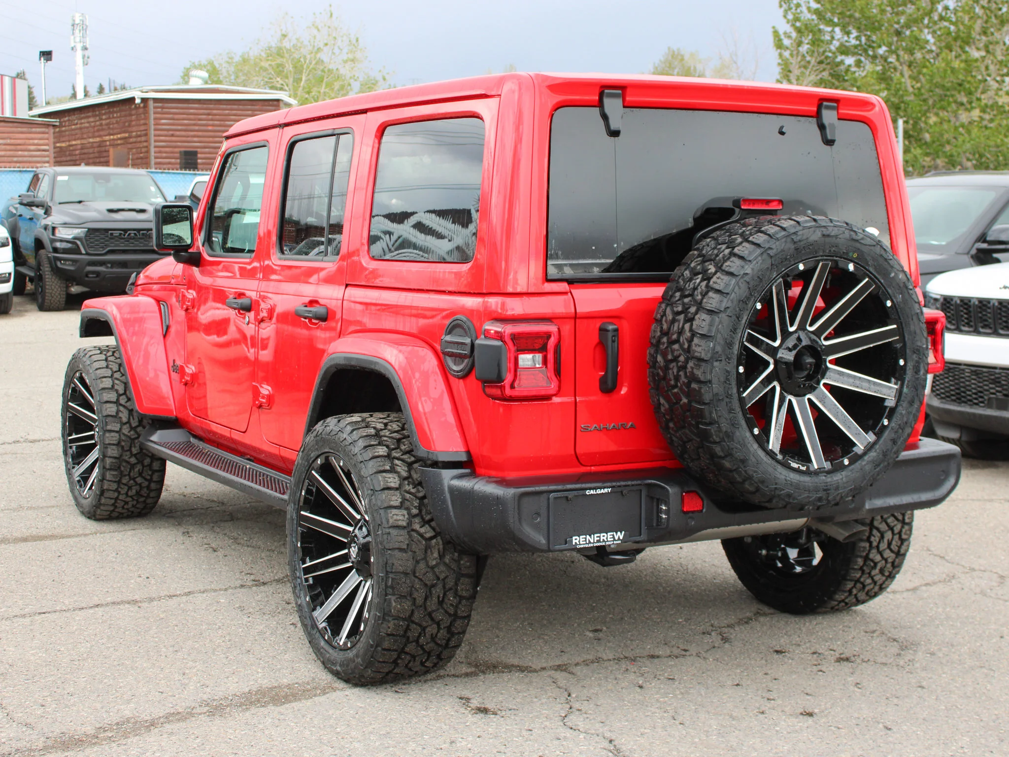 New 2026 Red Jeep Sahara* 4 Door 4x4, 22 Inch Fuel Wheels, 33 Inch Toyos image 5