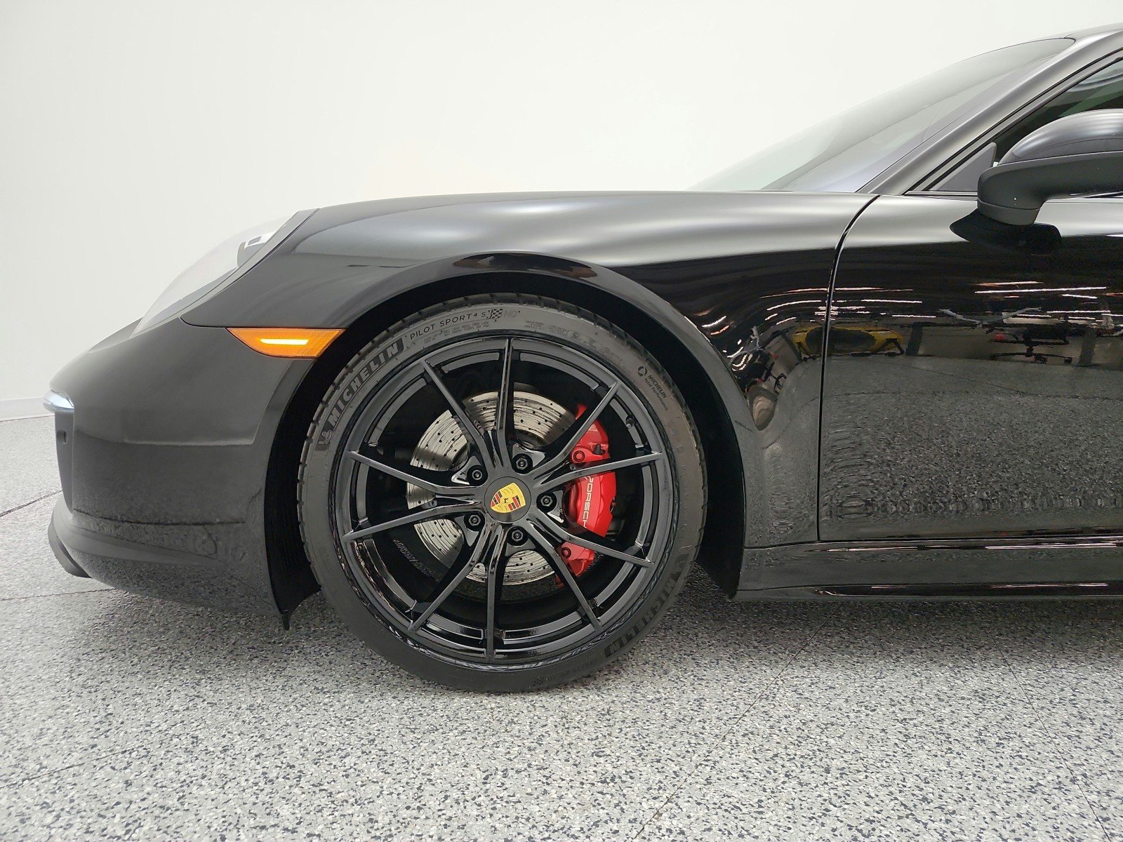 Used 2019 Black Porsche Carrera 4S image 30
