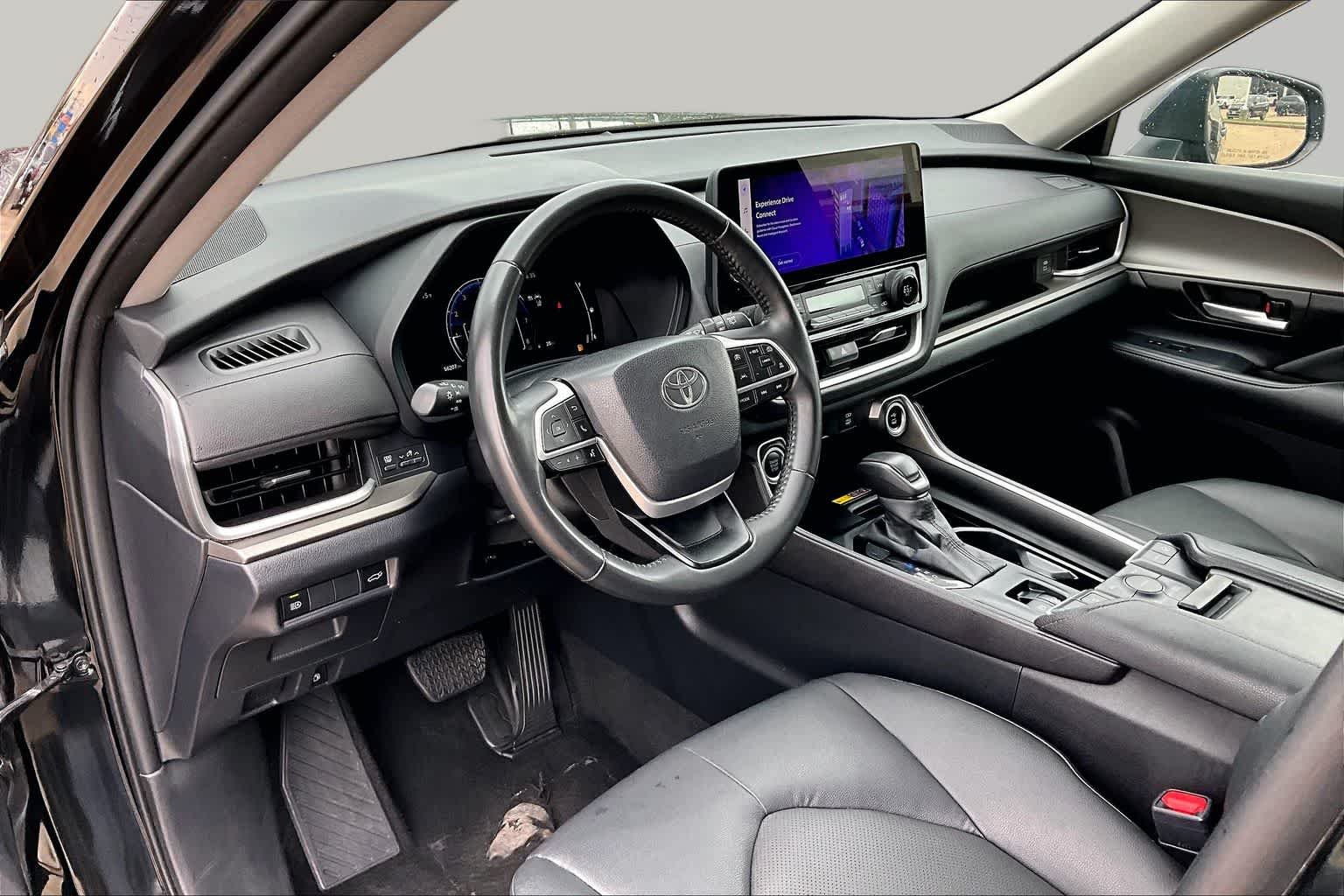 Used 2024 Midnight Black Metallic Toyota XLE image 17