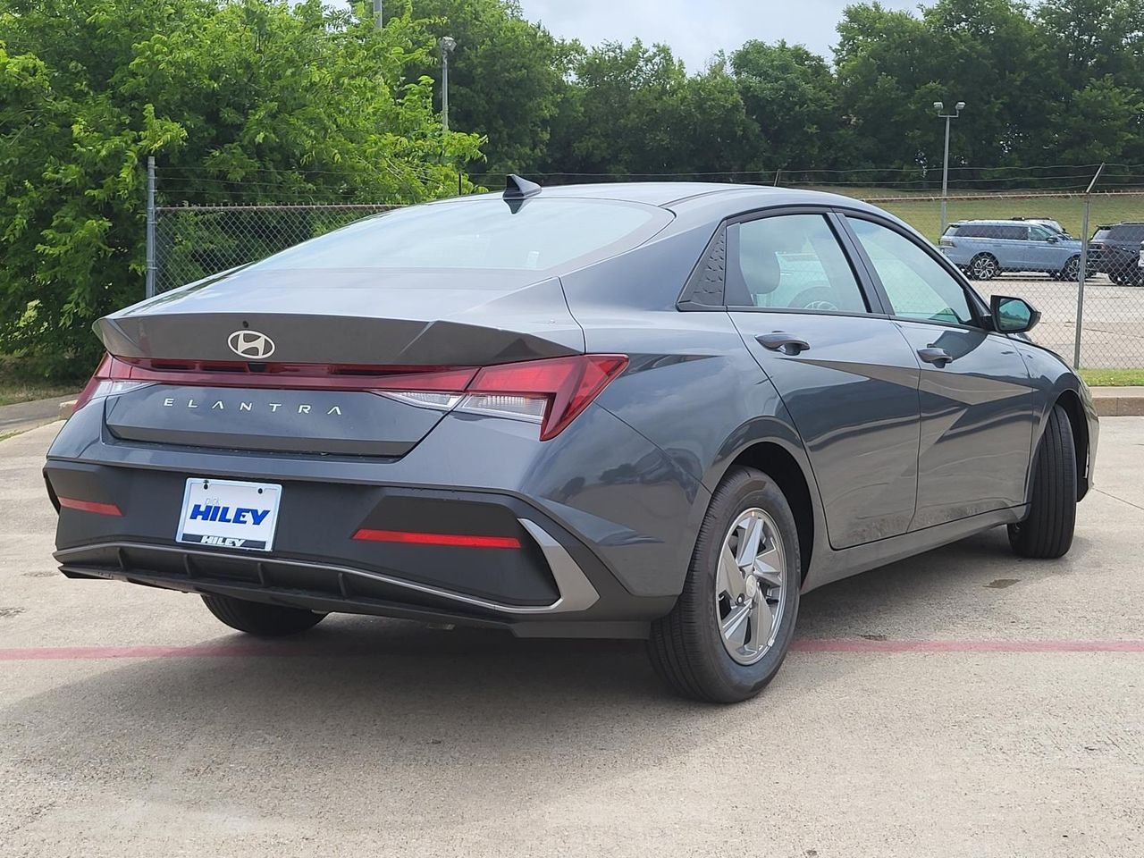 New 2026 Ecotronic Gray Hyundai SE image 5