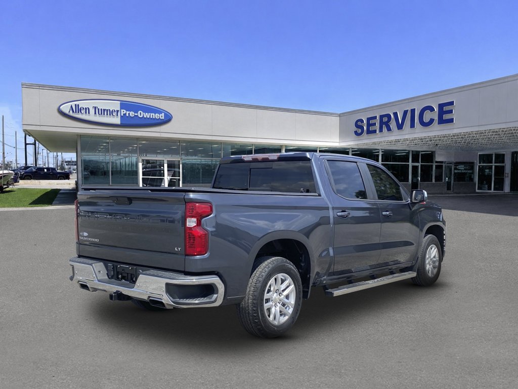 Used 2020 Shadow Gray Metallic Chevrolet LT image 8