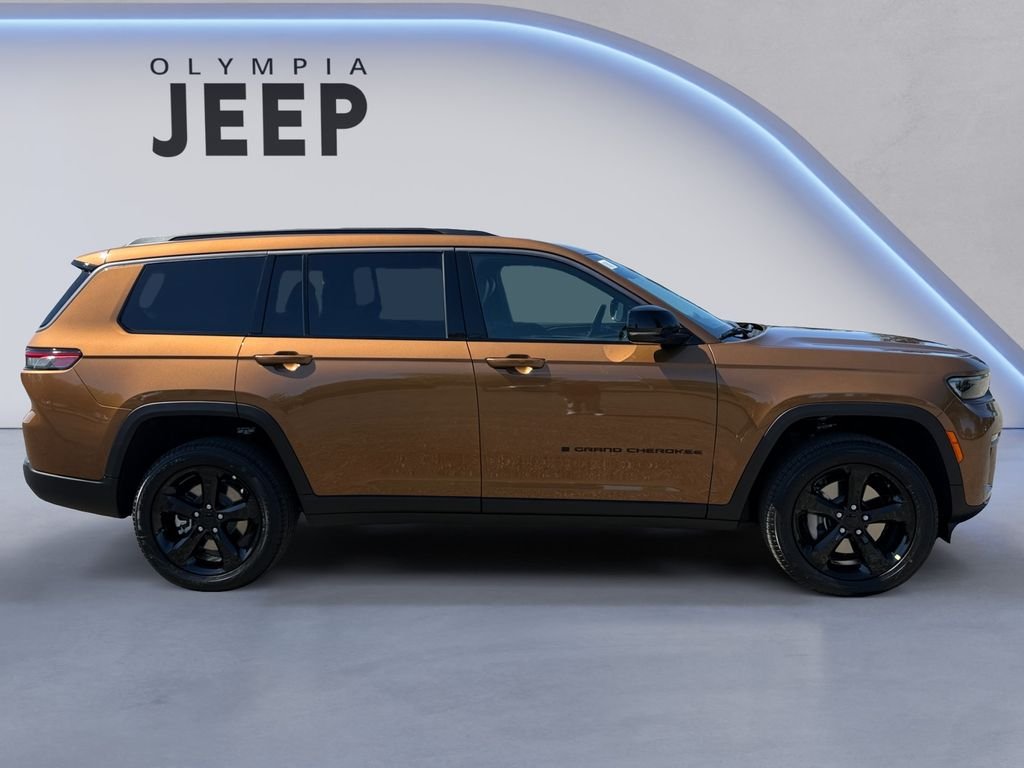 New 2026 Copper Shino Metallic Clear-Coat Exterior Paint Jeep Limited image 7