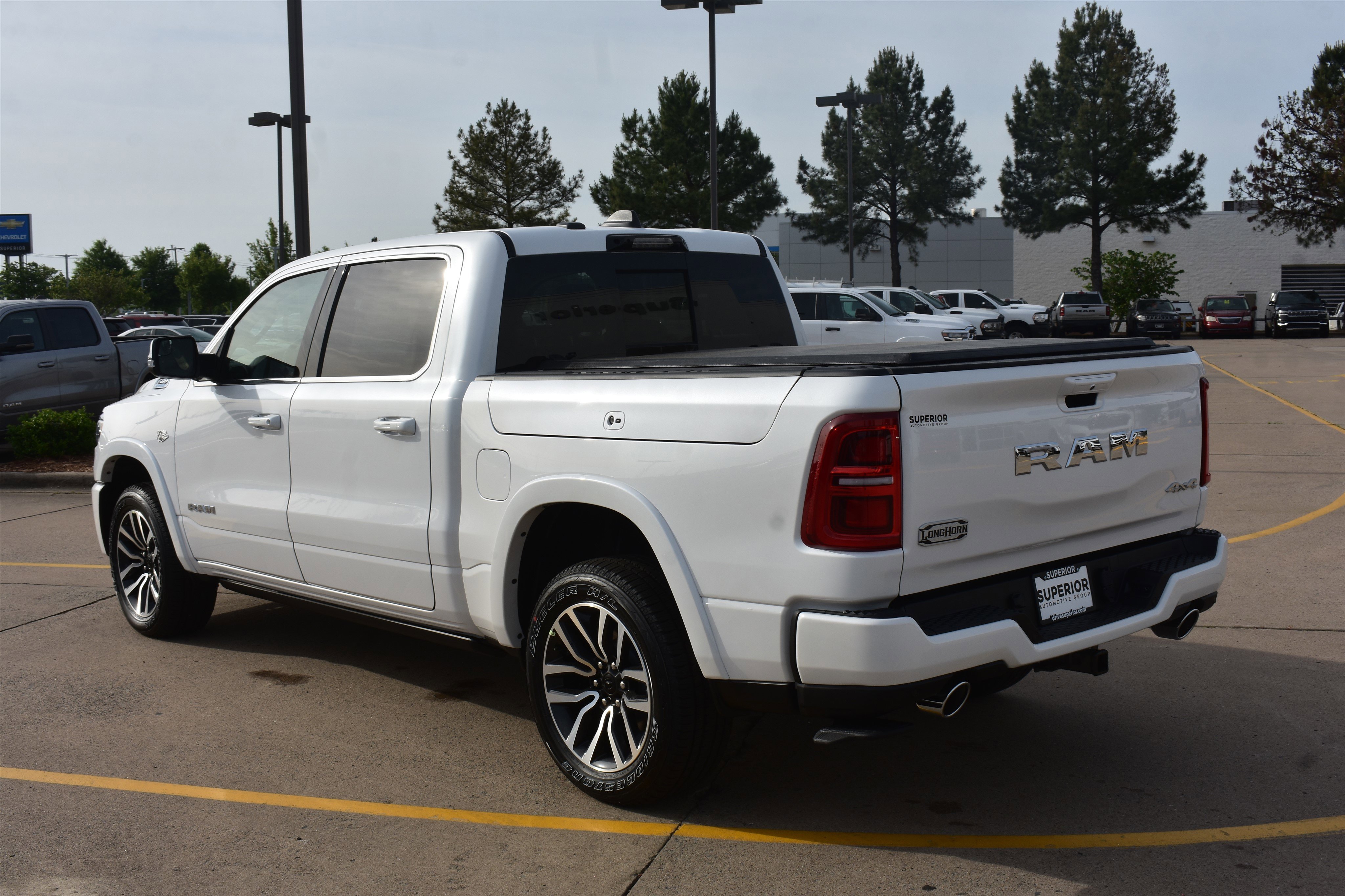 New 2026 Ivory White Tri-Coat Pearl-Coat Exterior Paint RAM Longhorn image 9