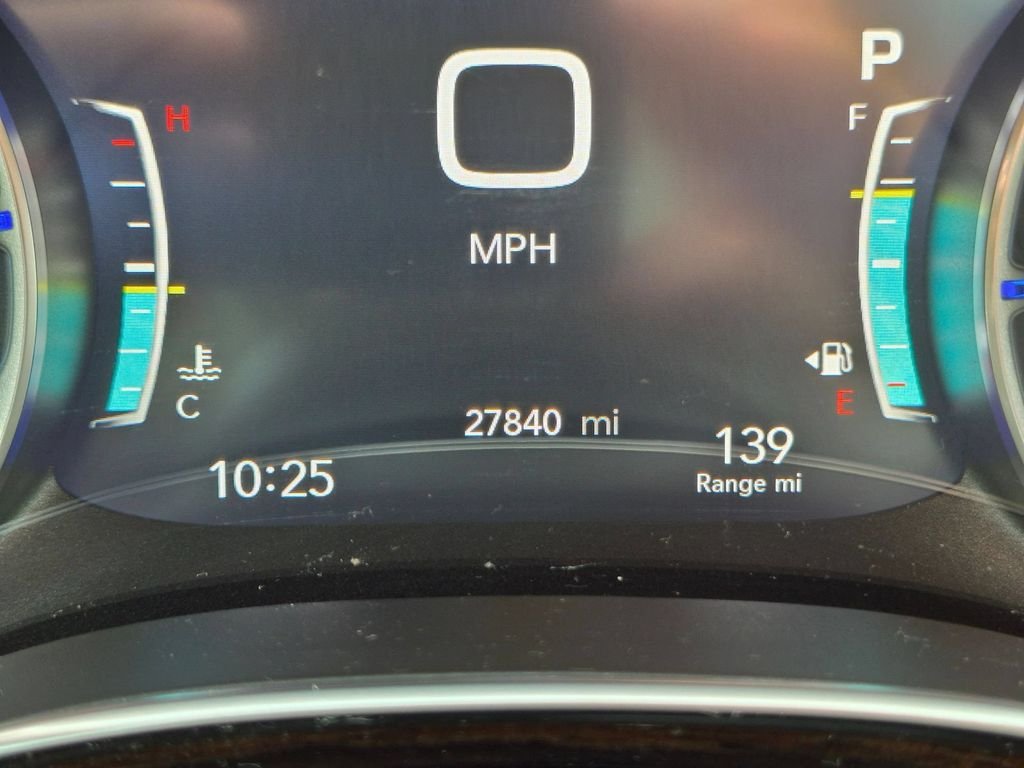 Used 2022 Gray Chrysler Limited image 19
