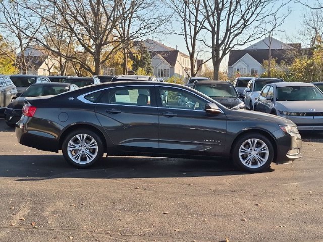 Used 2015 Gray Chevrolet LT image 8