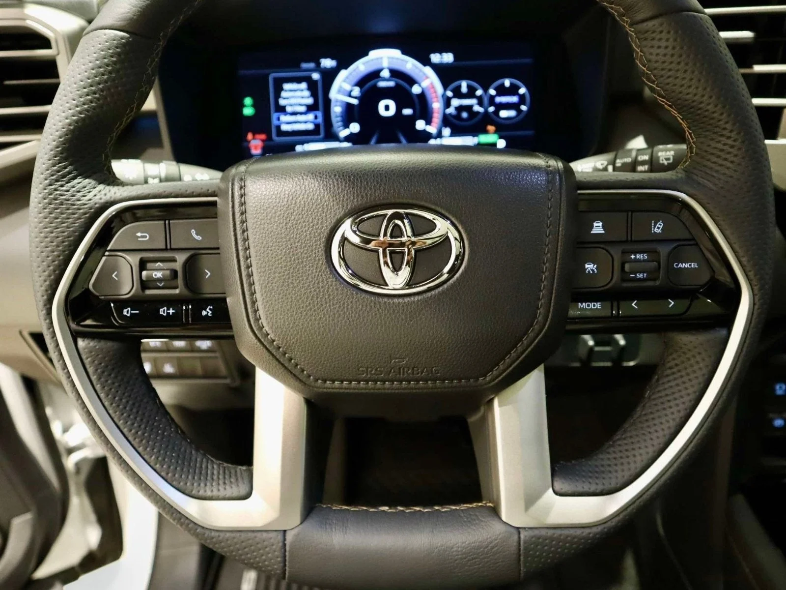 Used 2026 Wind Chill Pearl Toyota Capstone image 28