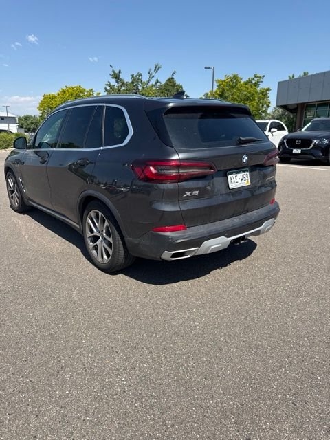 Used 2023 Gray BMW xDrive45e image 4