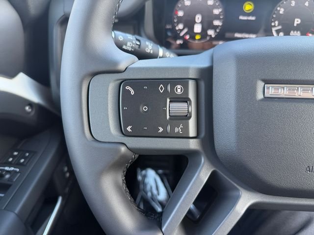 New 2026 Fuji White Land Rover S image 22