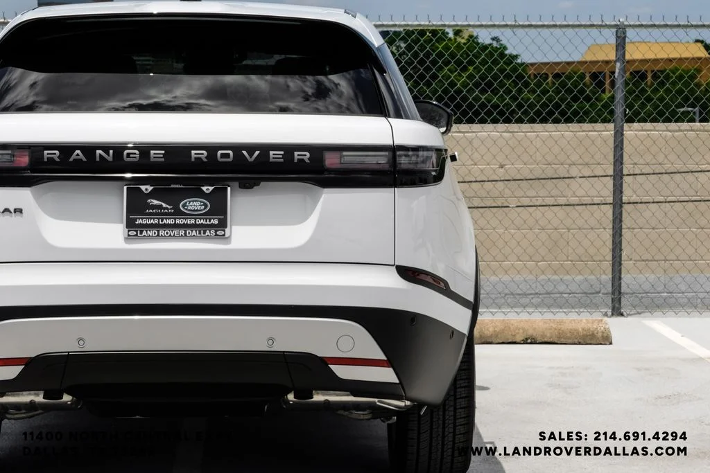 New 2026 Fuji White Land Rover S image 46