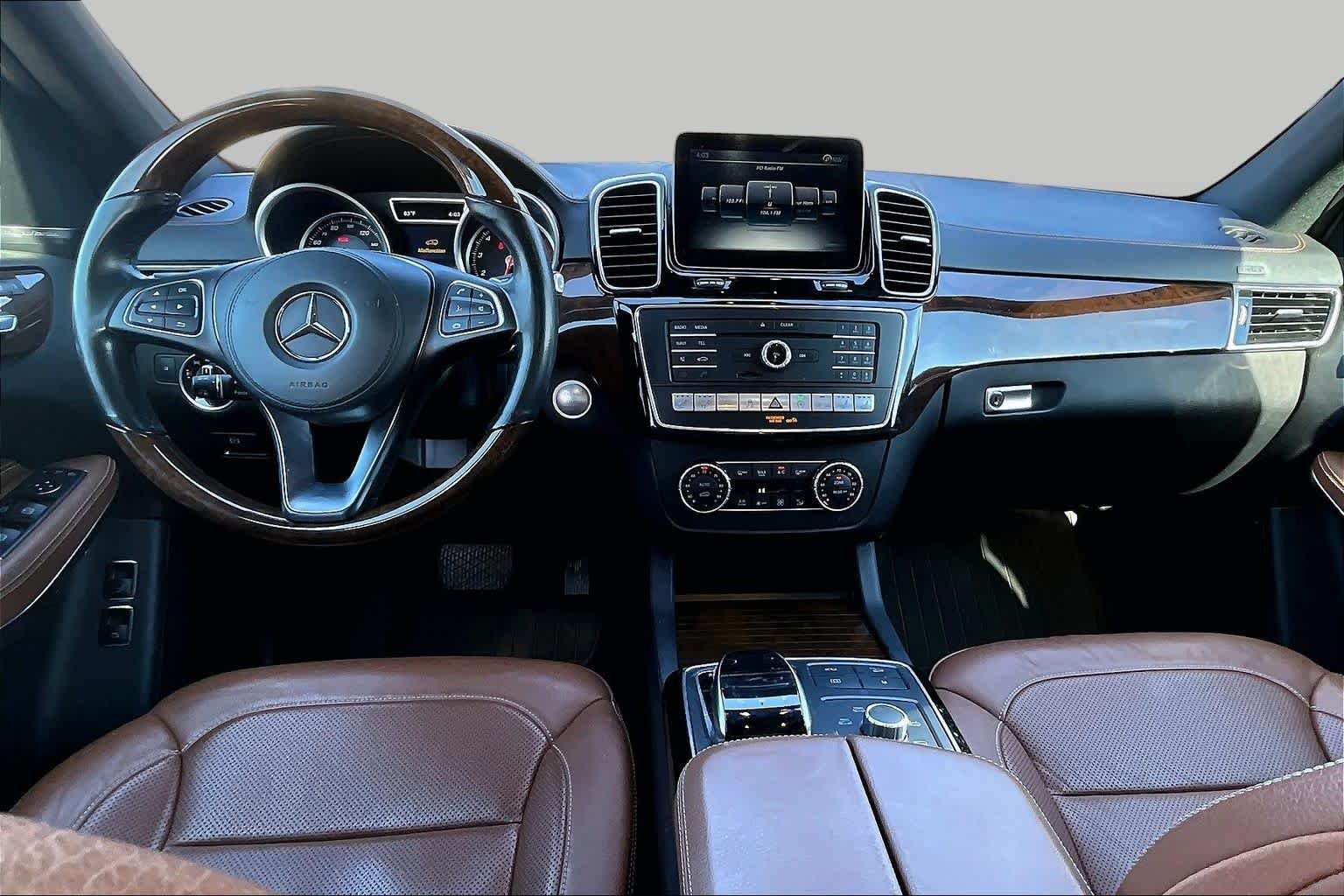 Used 2018 Selenite Grey Metallic Mercedes-Benz GLS 550 image 15