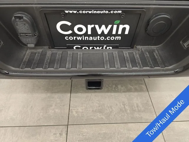 Used 2022 Onyx Black GMC Denali image 16