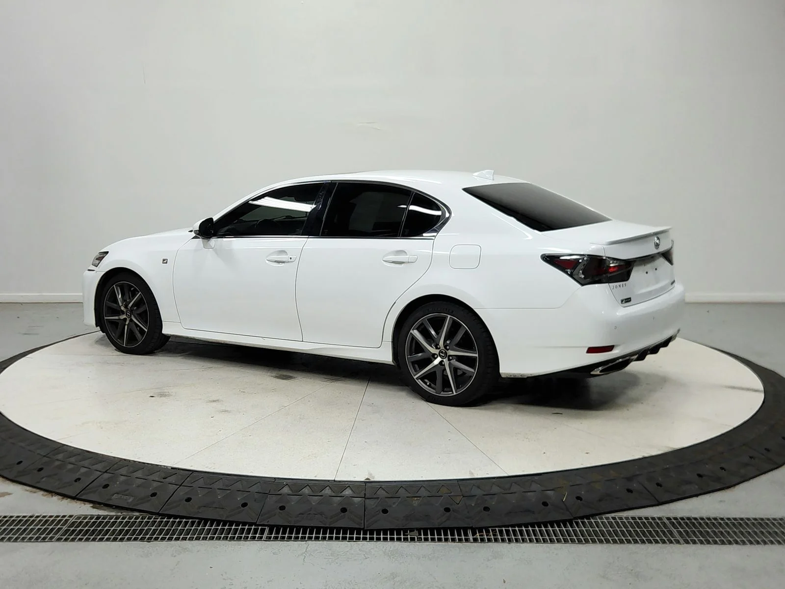 Used 2018 Ultra White Lexus 350 F Sport image 6