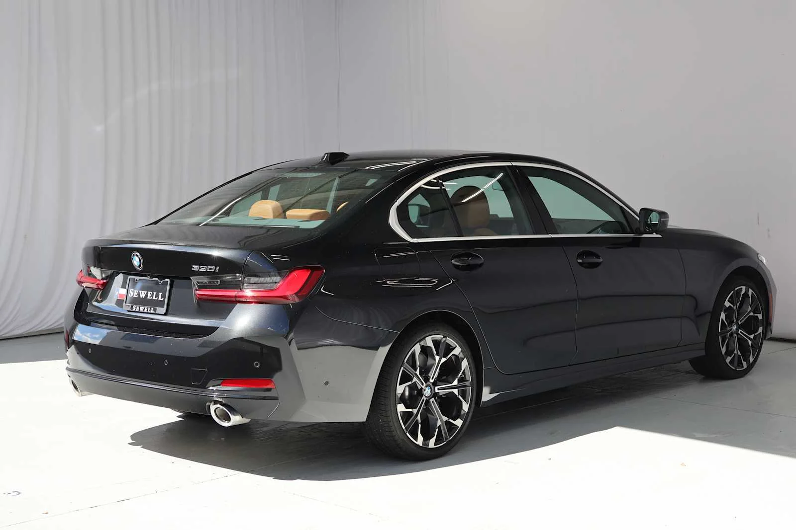 Certified Used 2025 Black Sapphire Metallic BMW 330i image 6