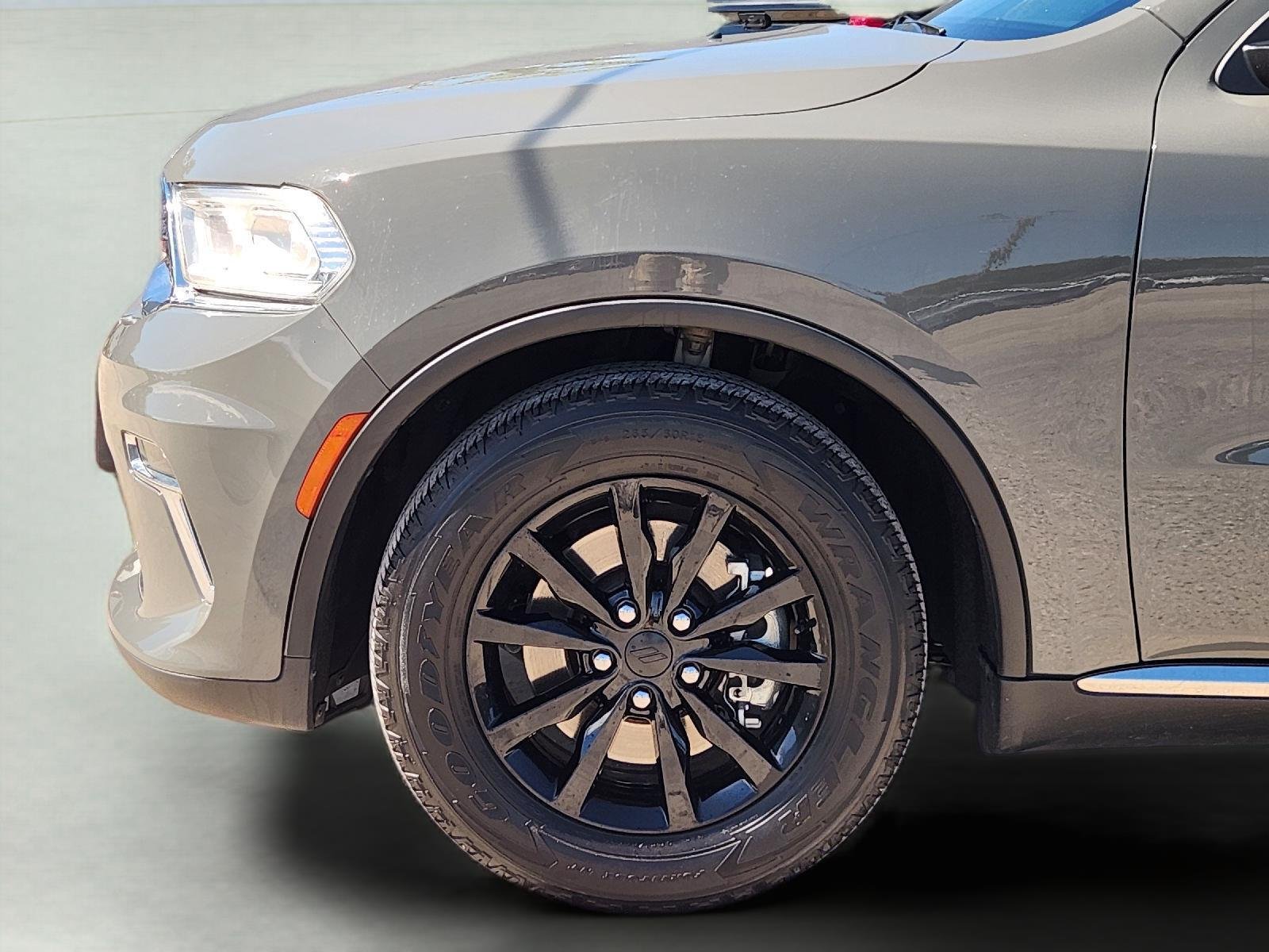 2021 Dodge Durango photo 8 of 33