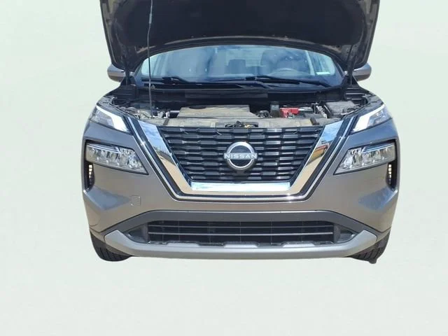 Used 2023 Gray Nissan SV Intelligent AWD image 27