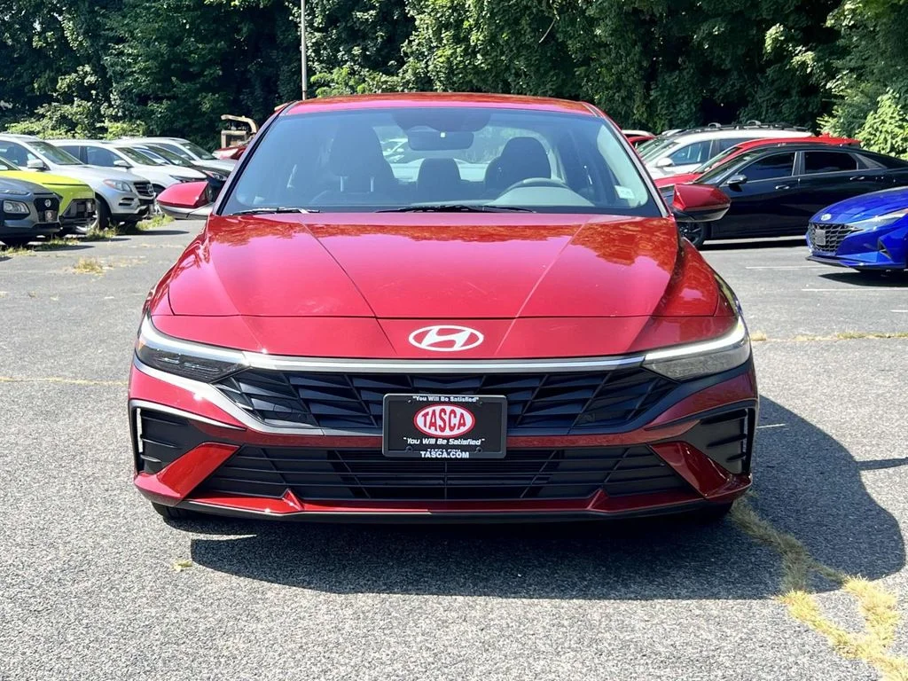 Certified Used 2024 Red Hyundai SE image 2