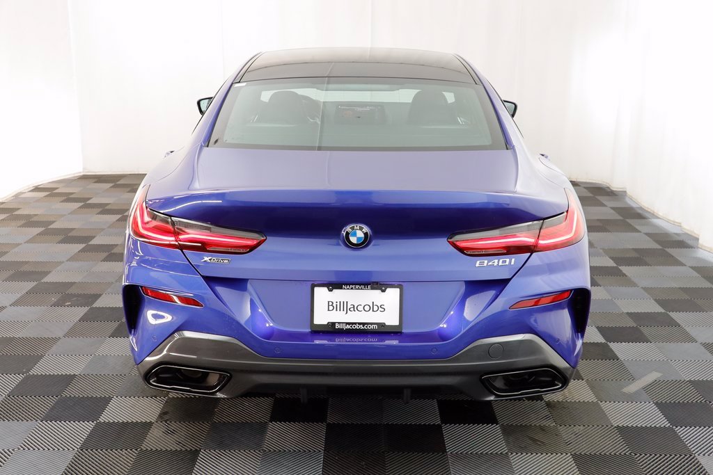 2026 BMW 8 Series 840i - Photo 18