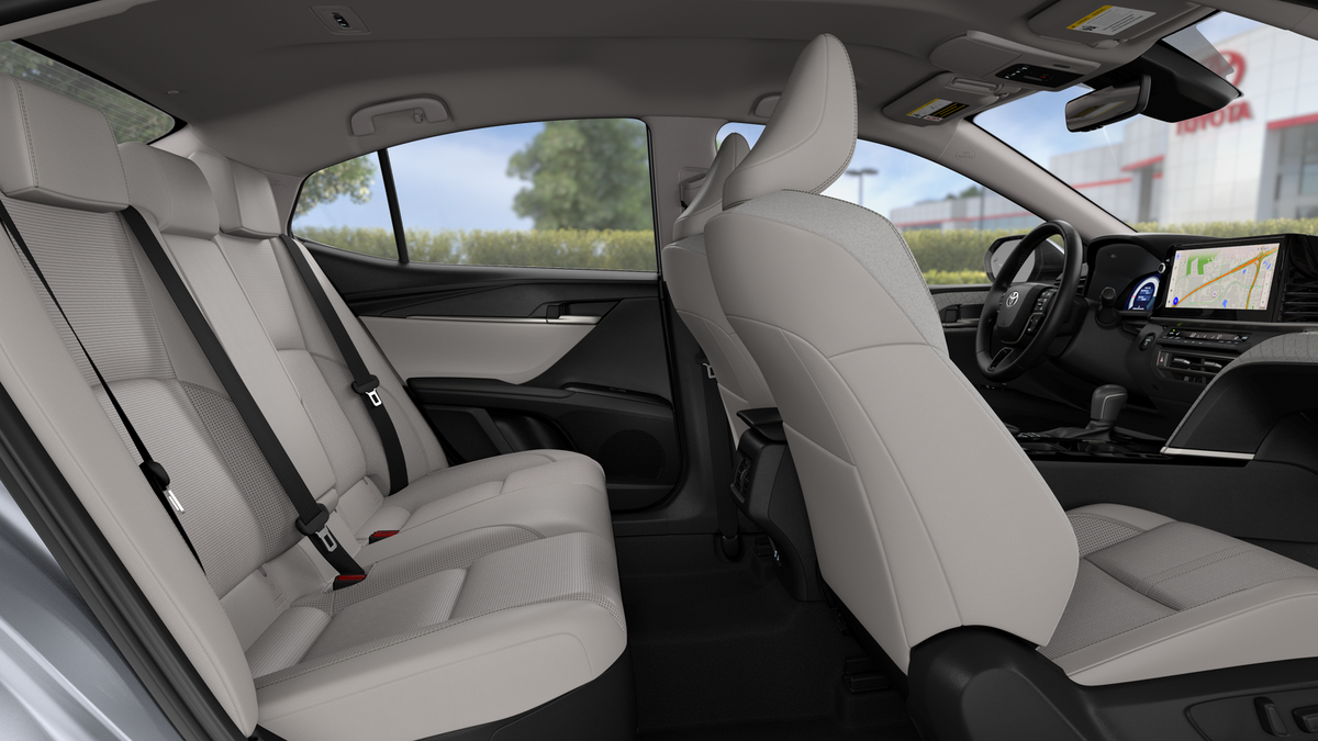 New 2026 Ocean Gem Toyota XLE image 34