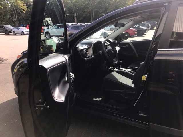 Certified Used 2017 Black Toyota XLE image 13