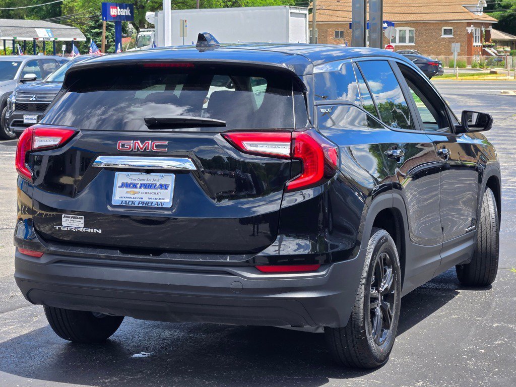 2024 GMC Terrain SLE - Photo 12