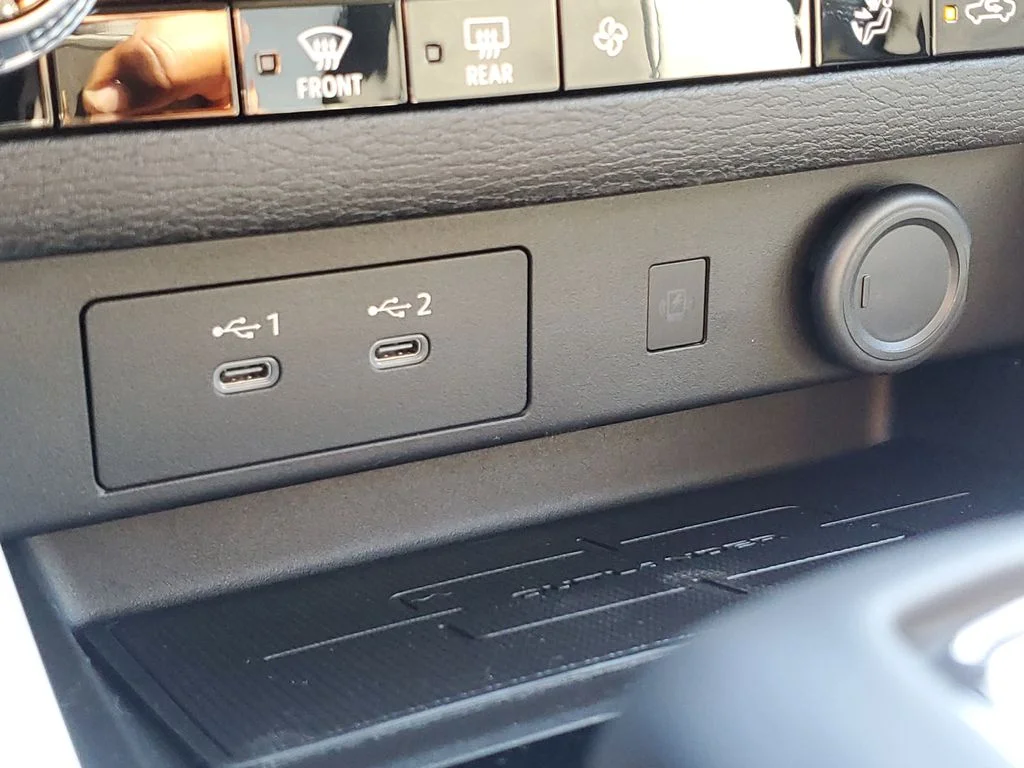 2026 Mitsubishi Outlander SE - Photo 30