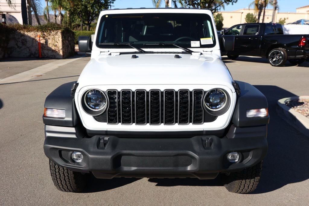 New 2026 Bright White Clear-Coat Exterior Paint Jeep Sport S image 8