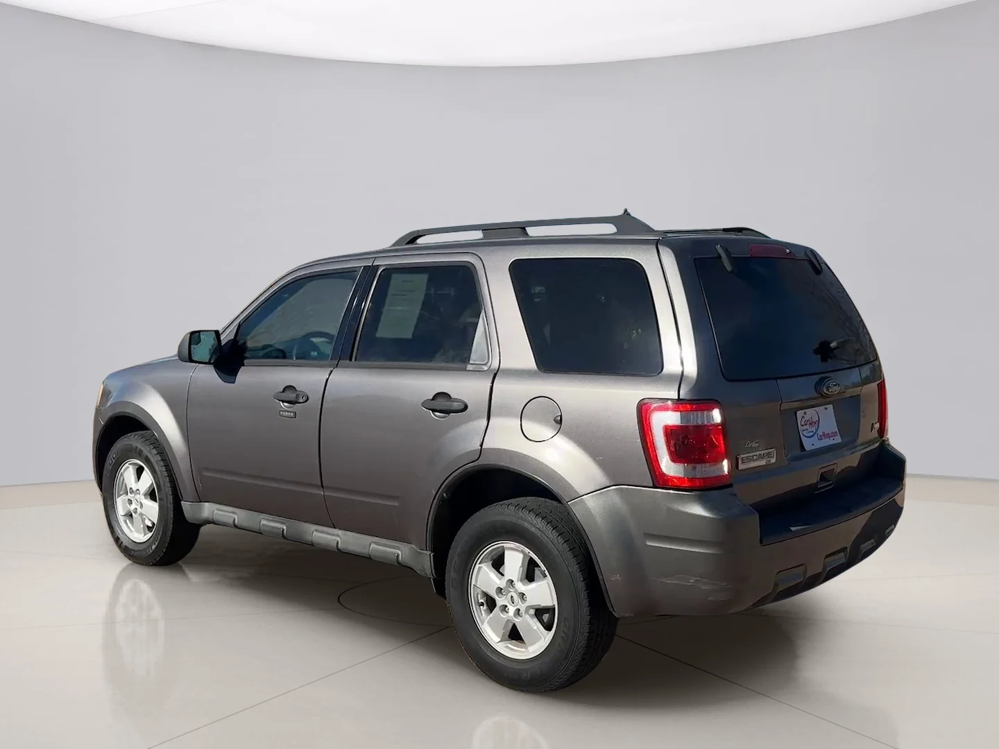 Used 2010 Gray Ford XLT image 3