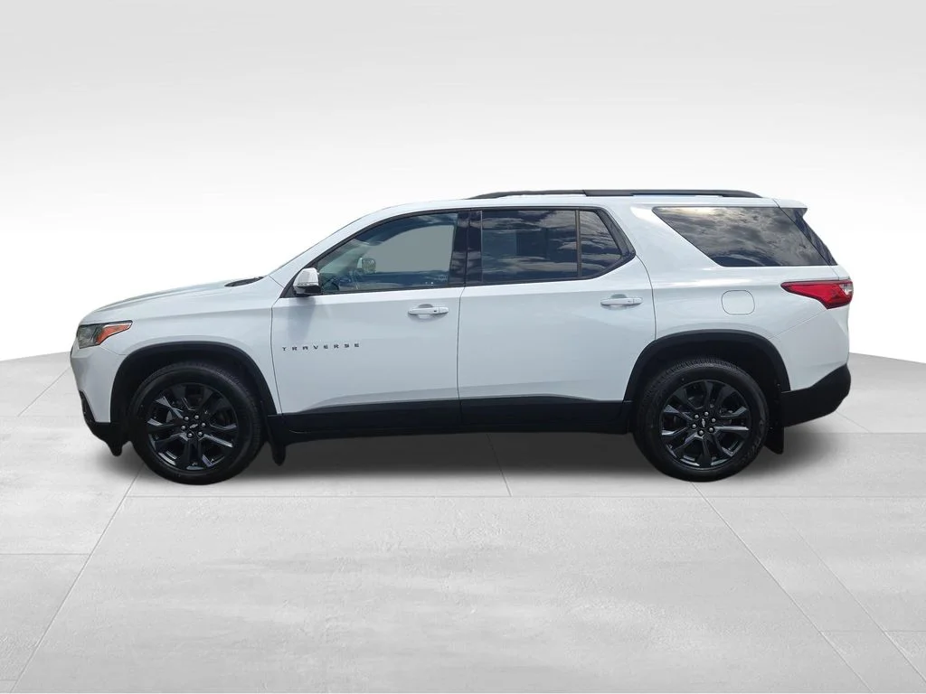 Used 2019 White Chevrolet RS image 14