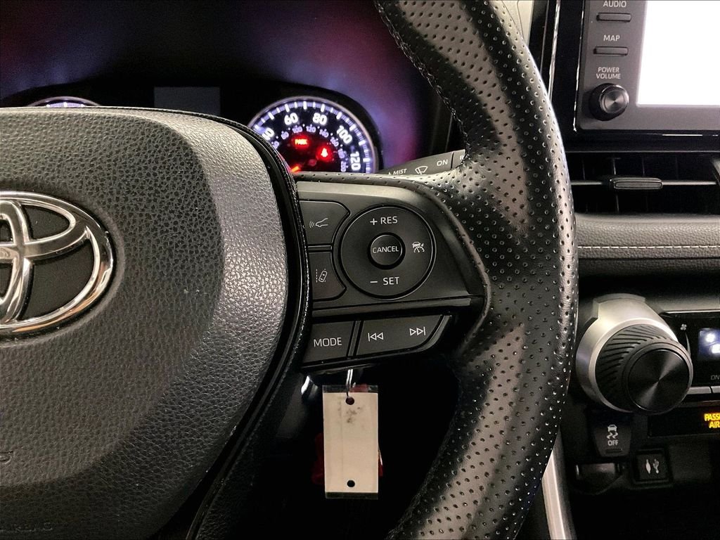 Used 2019 Gray Toyota LE image 23