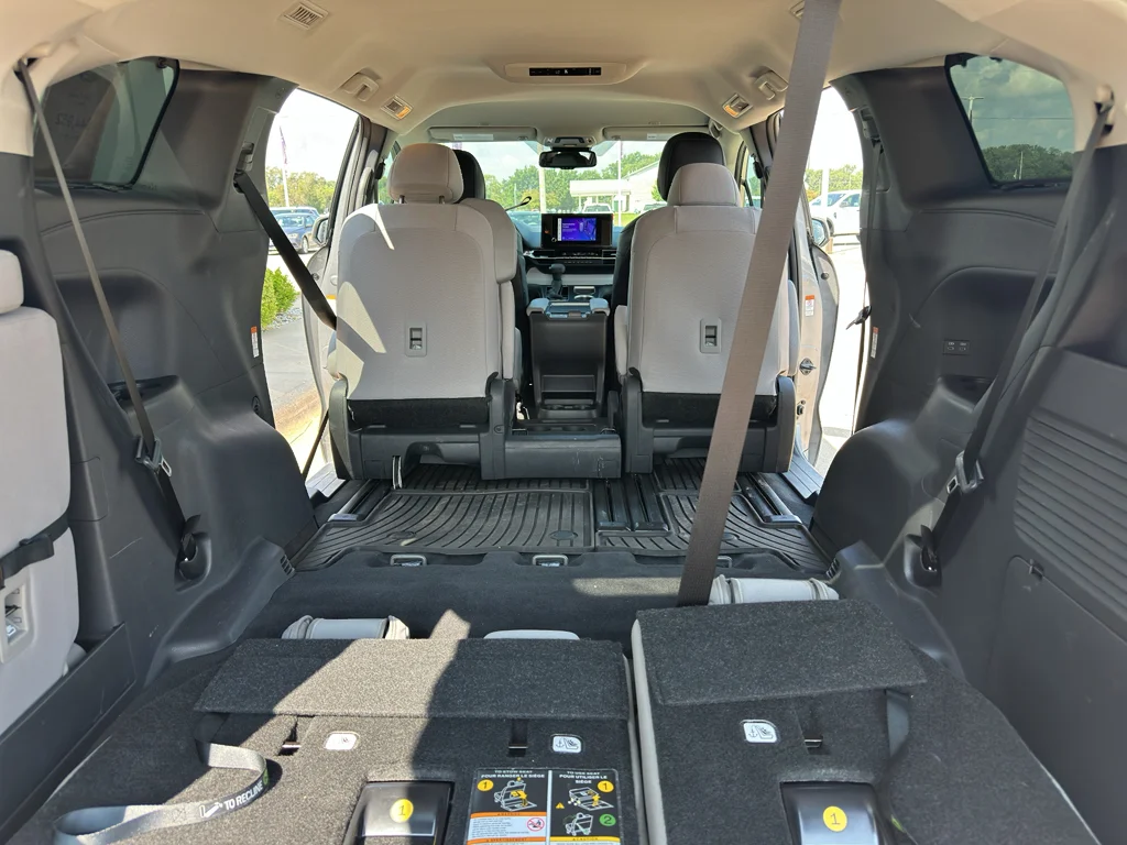 Used 2026 Heavy Metal Toyota LE image 33