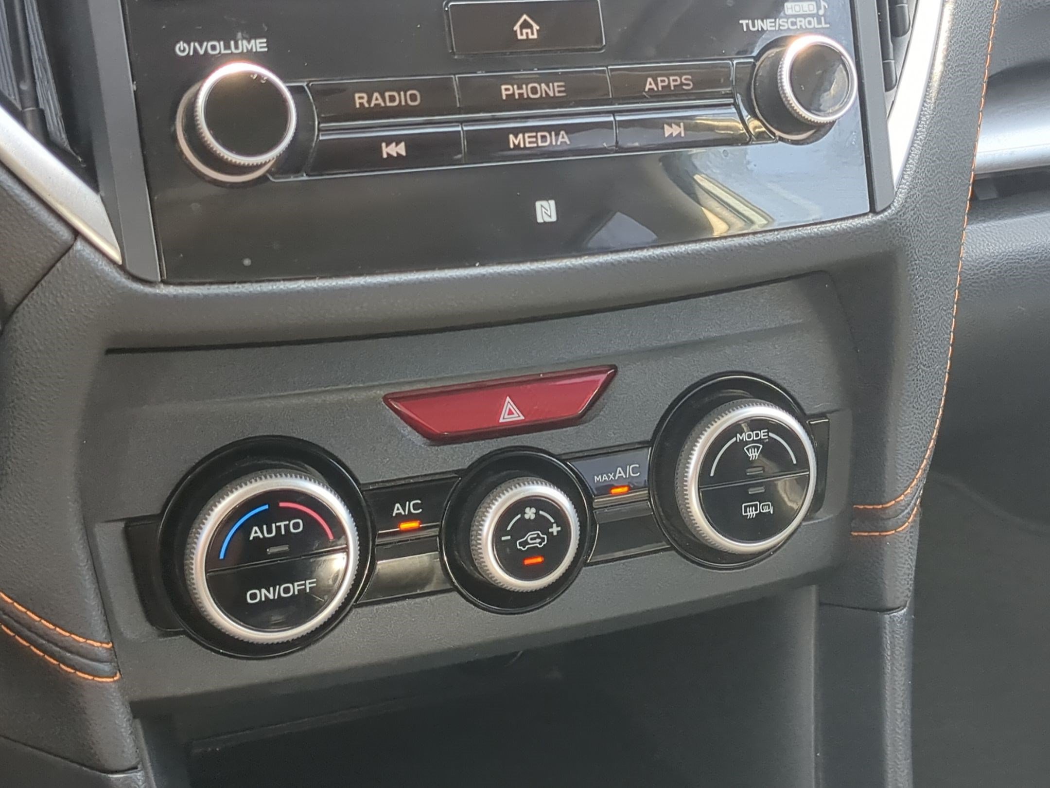 Used 2019 Cool Gray Khaki Subaru Limited image 25