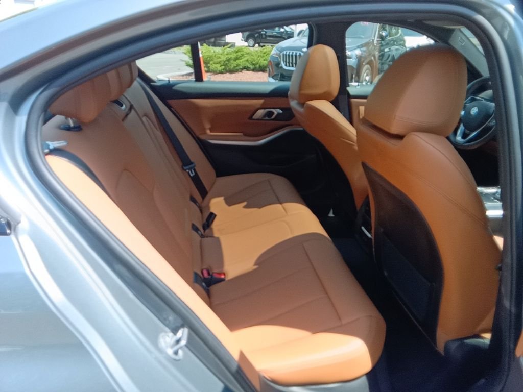 Used 2023 Skyscraper Grey Metallic BMW 330i xDrive image 24