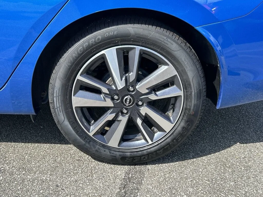 Used 2023 Electric Blue Metallic Nissan 1.6 SV CVT Low Mileage   No Accident History   Loc image 18