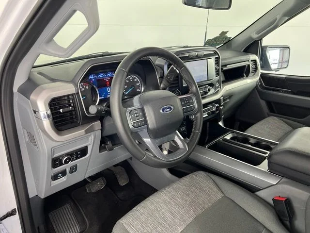 Used 2023 White Ford XLT image 12