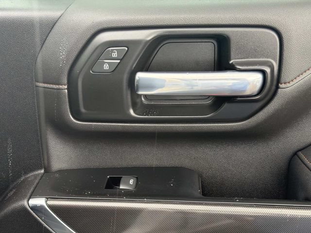 Used 2022 SUMMIT WHITE GMC AT4 image 18