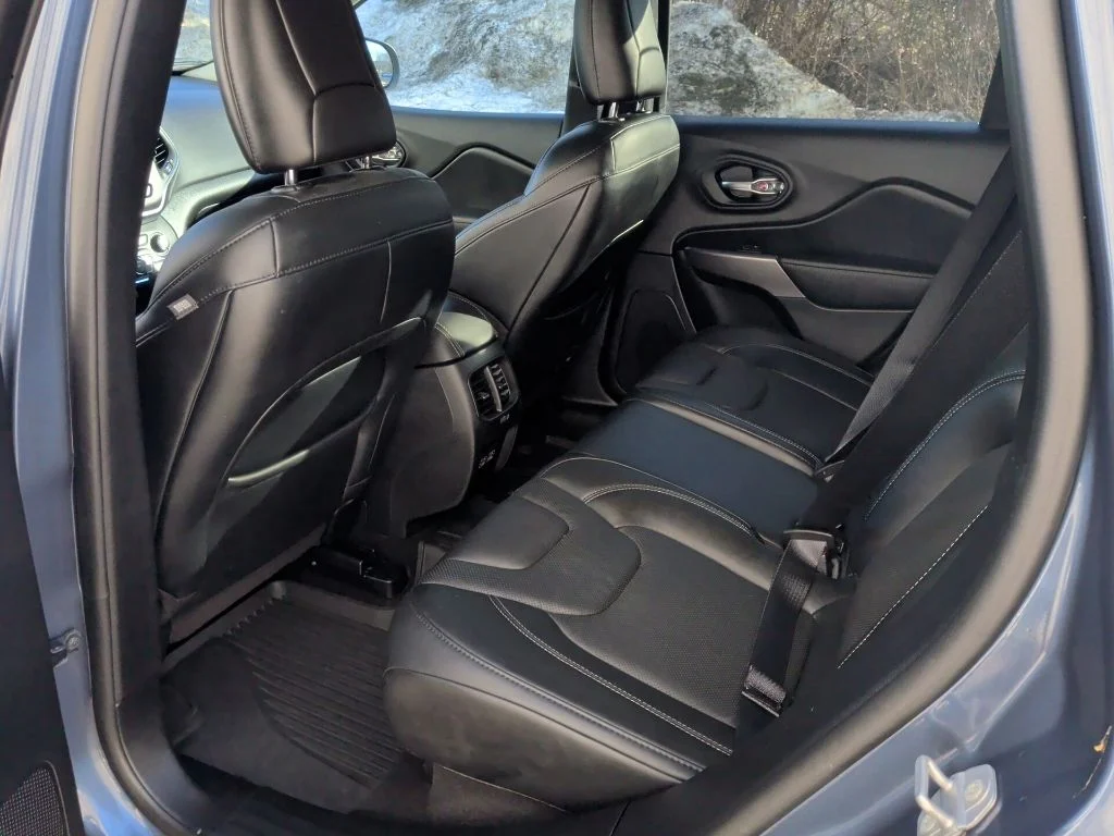 2021 Jeep Cherokee Latitude Lux - Photo 11