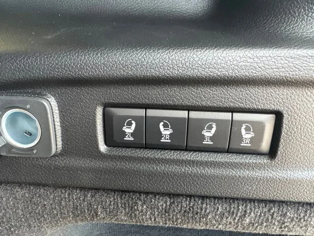New 2027 White/off-white Jeep Summit image 20