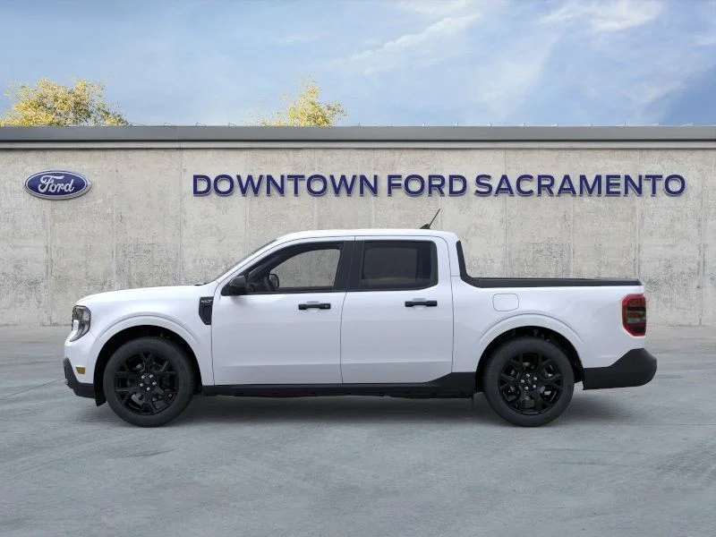New 2025 White Ford XLT image 4
