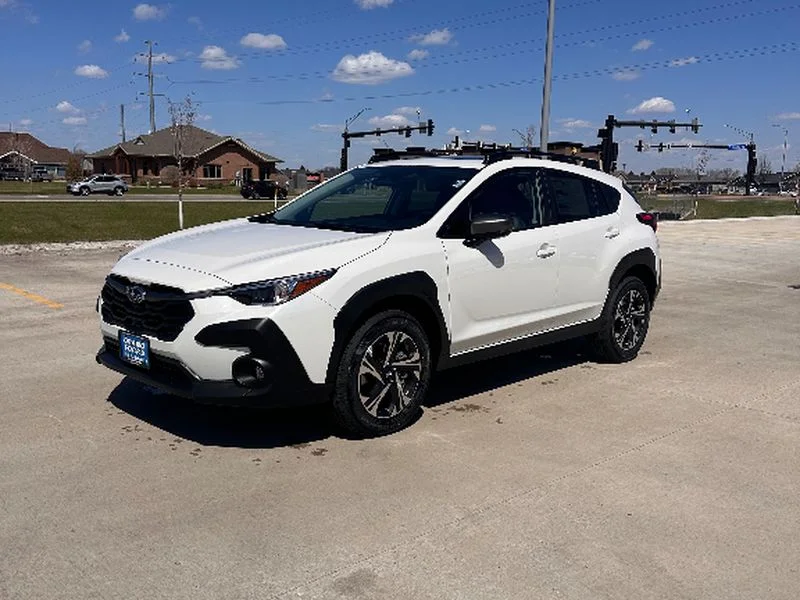 New 2026 CRYSTAL WHITE PEARL Subaru Premium image 2
