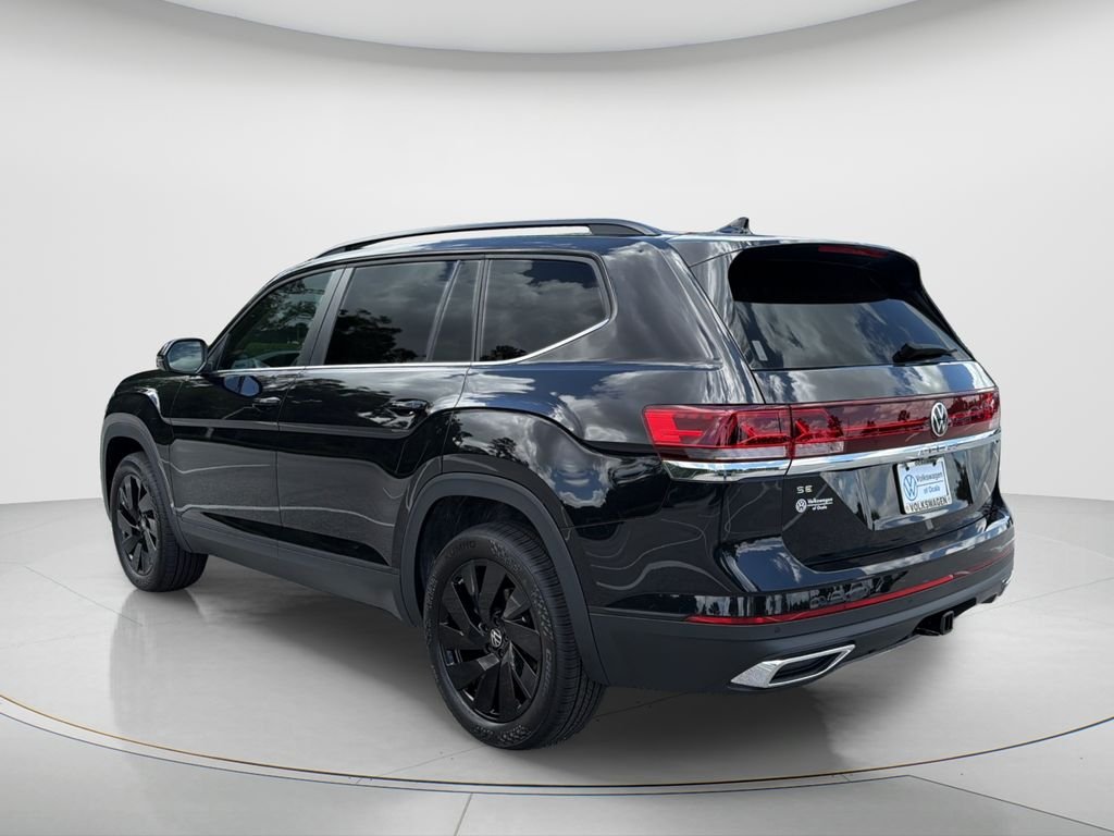 New 2026 Deep Black Pearl Volkswagen 2.0T SE w/Technology image 5