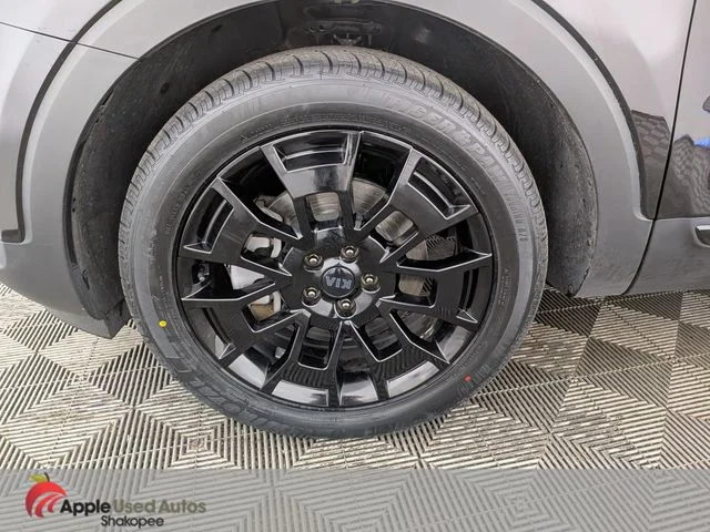 Used 2021 Black Kia EX image 53