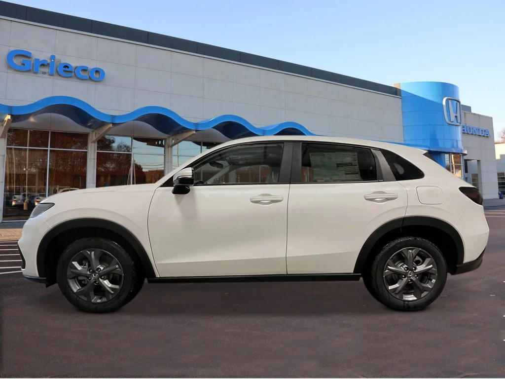 New 2027 White Honda LX image 2