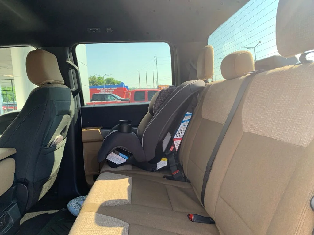 Used 2023 White Ford XLT image 8