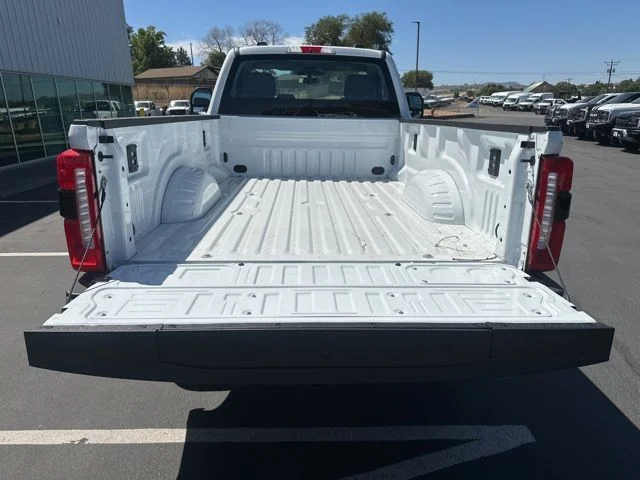 2025 Ford F-350 Super Duty XL - Photo 10