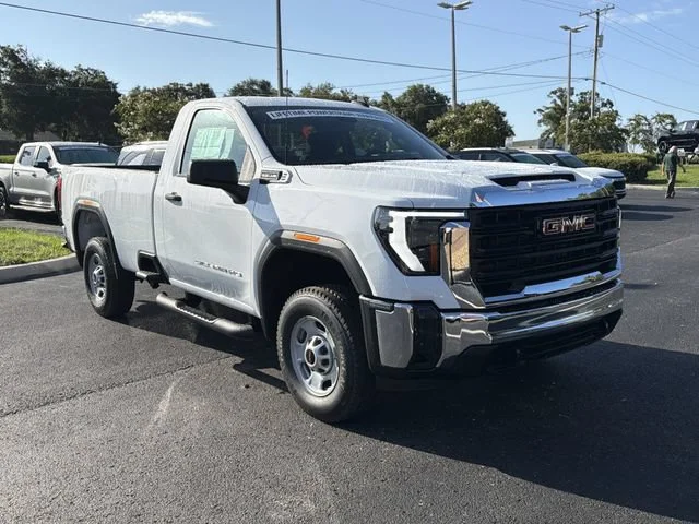 New 2026 Summit White GMC Pro image 2