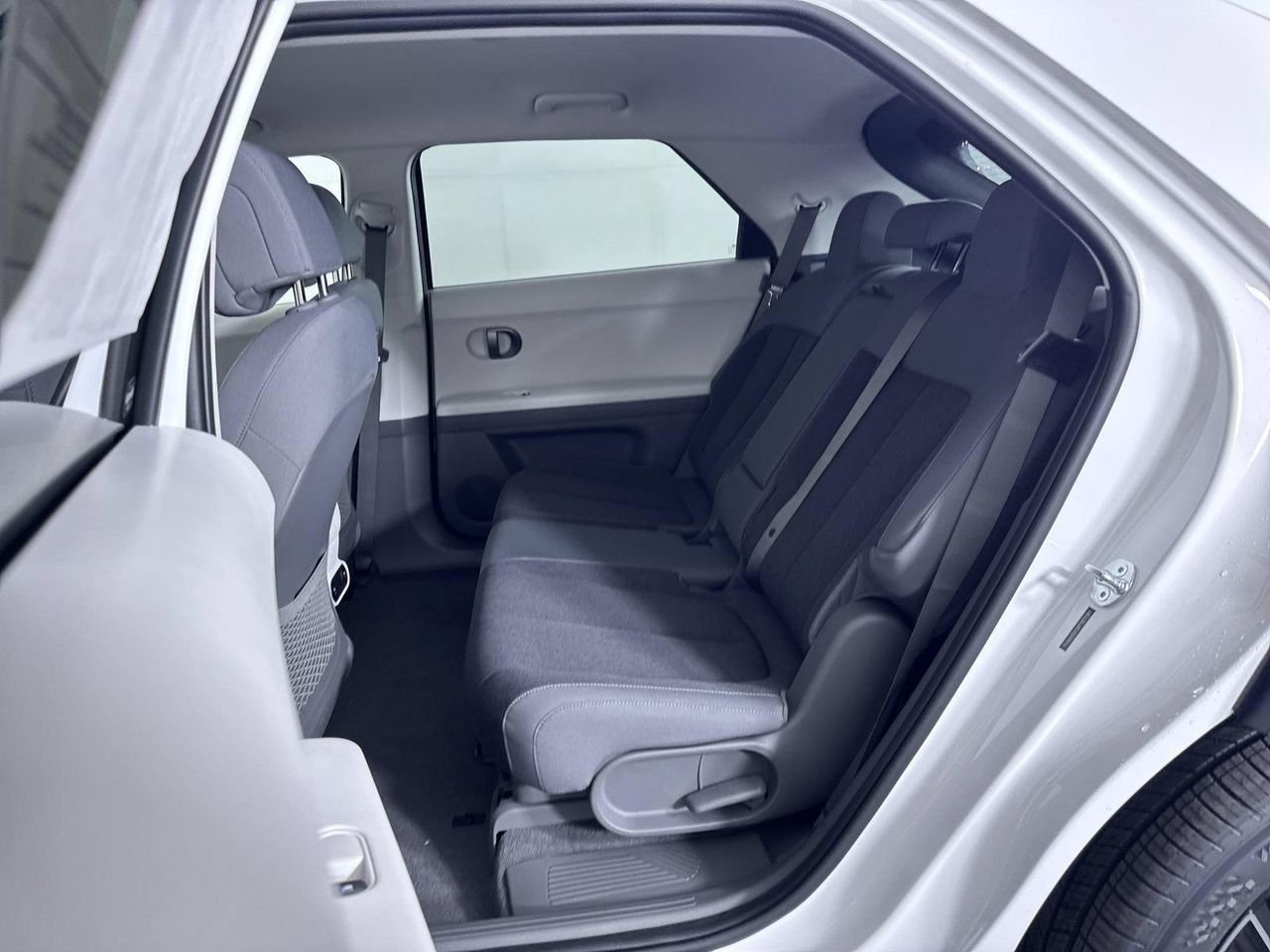 New 2026 Atlas White Hyundai SE image 26