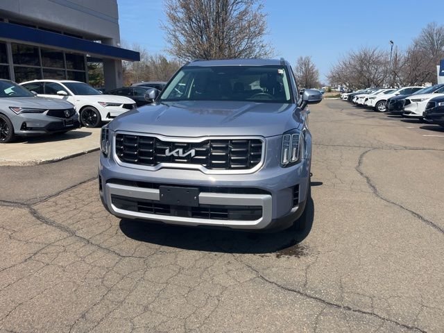 Used 2025 Silver Kia S image 30